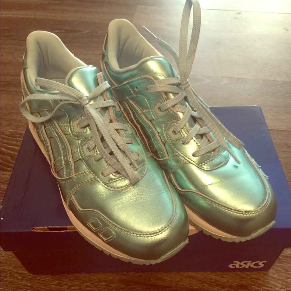 Ladies Asics 👟